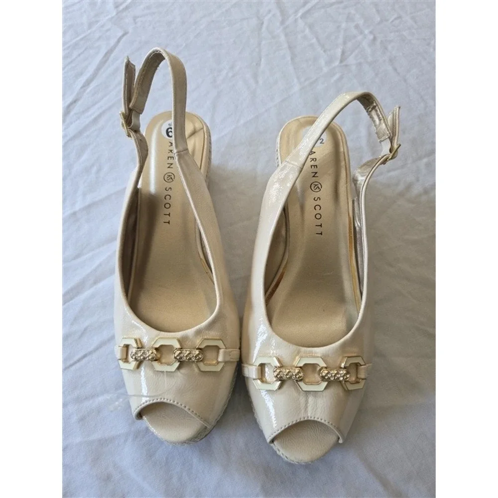 NWOT Karen Scott 6.5 Dorthaa Espadrille Patent Leather Jewel Chain Accent 132171